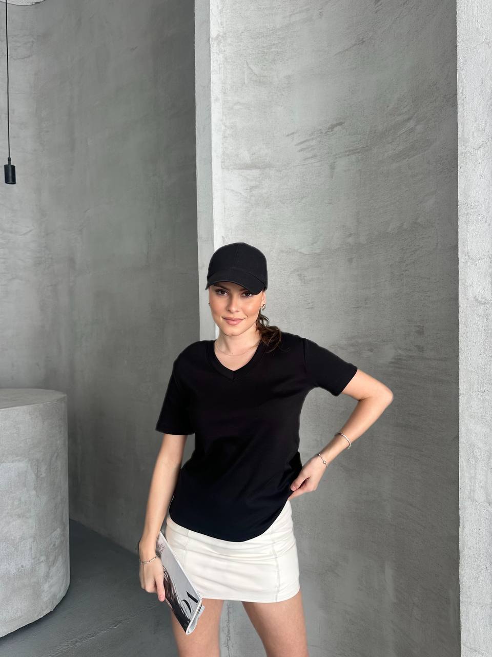 MASSIMO DUTTI V YAKA BASİC T-SHIRT