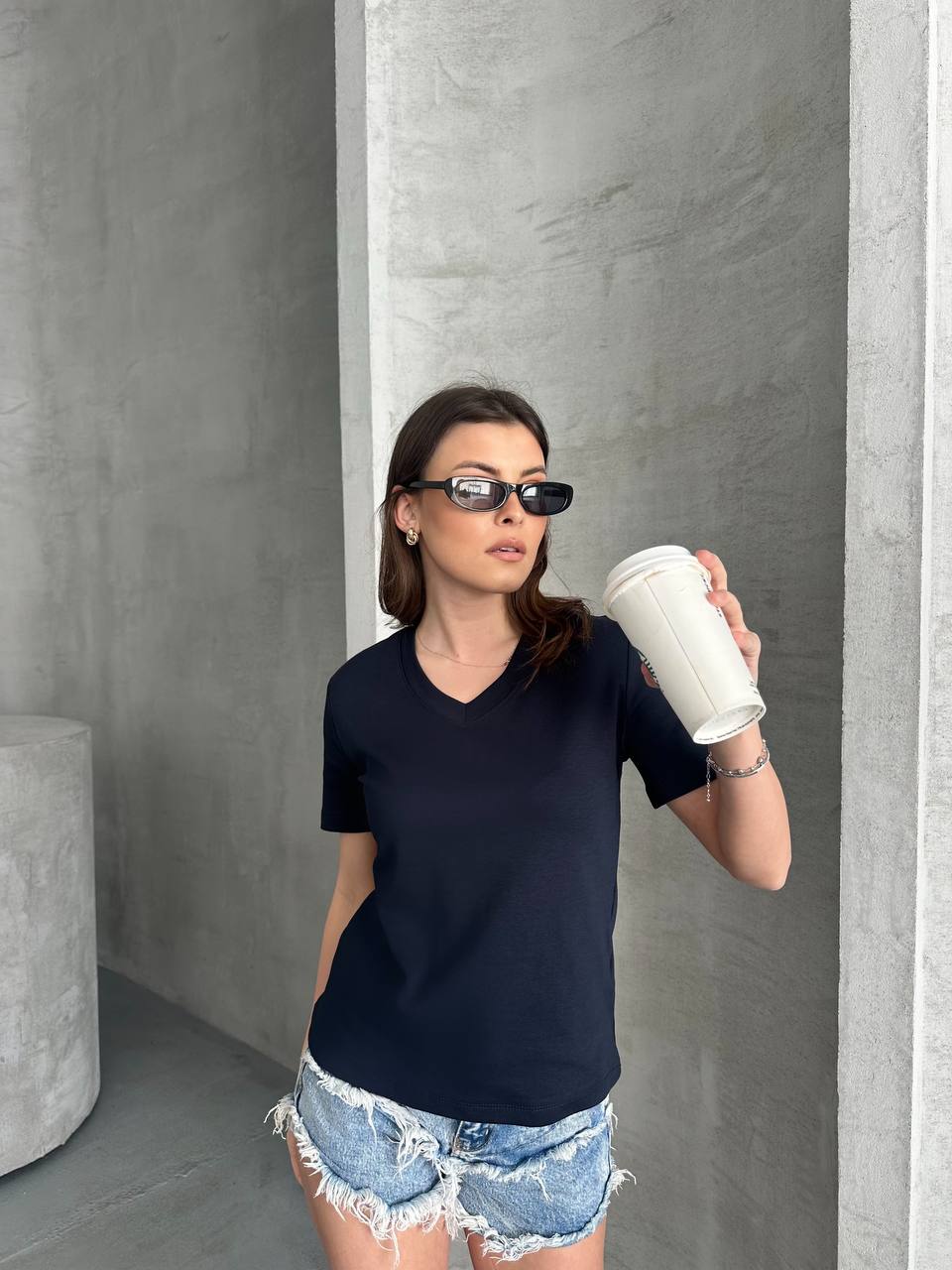 MASSIMO DUTTI V YAKA BASİC T-SHIRT