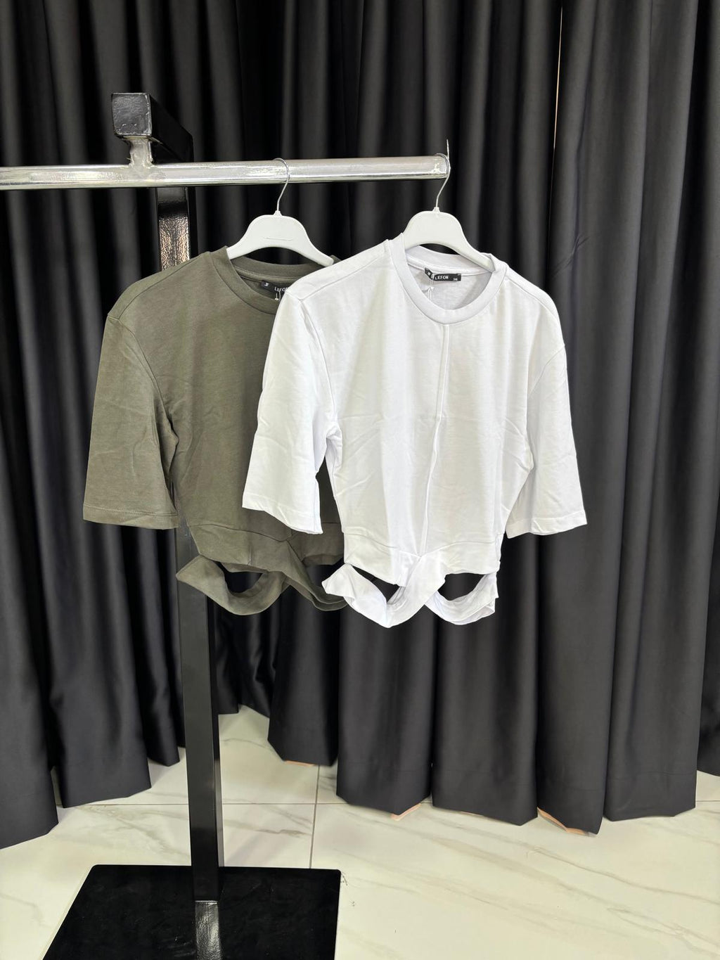 BAĞLAMA DETAYLI T-SHIRT