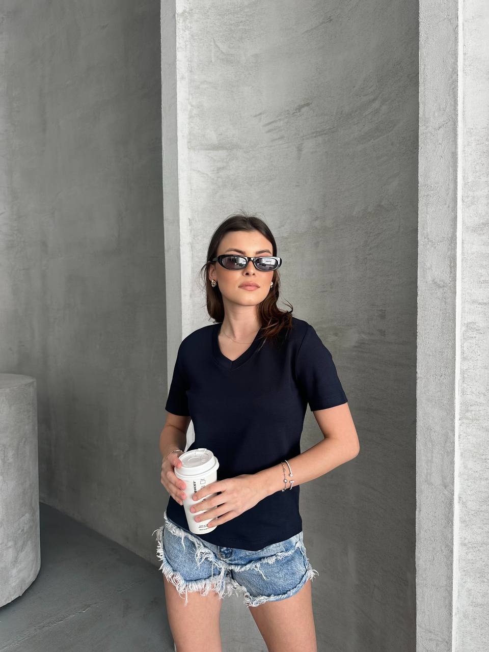 MASSIMO DUTTI V YAKA BASİC T-SHIRT