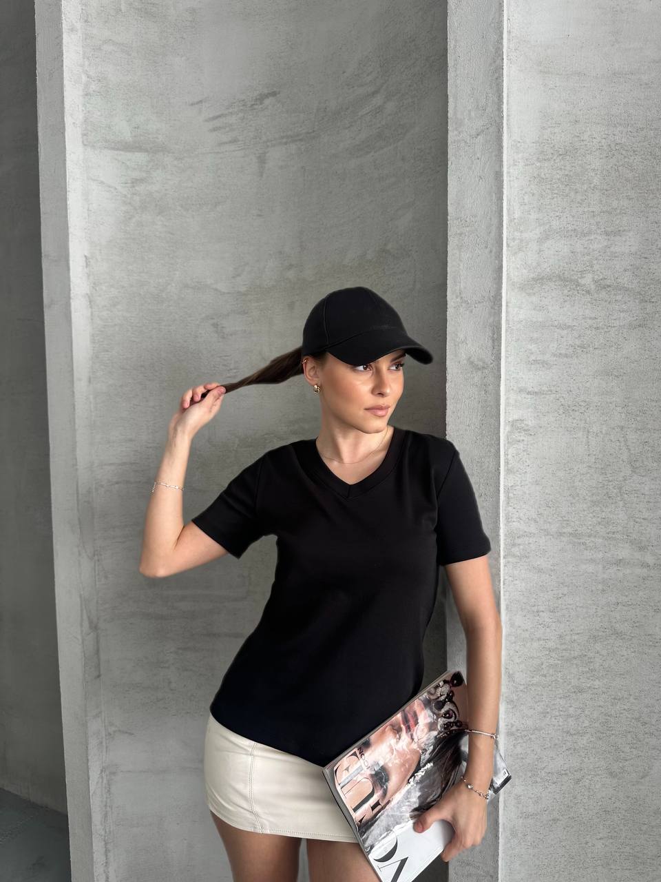 MASSIMO DUTTI V YAKA BASİC T-SHIRT