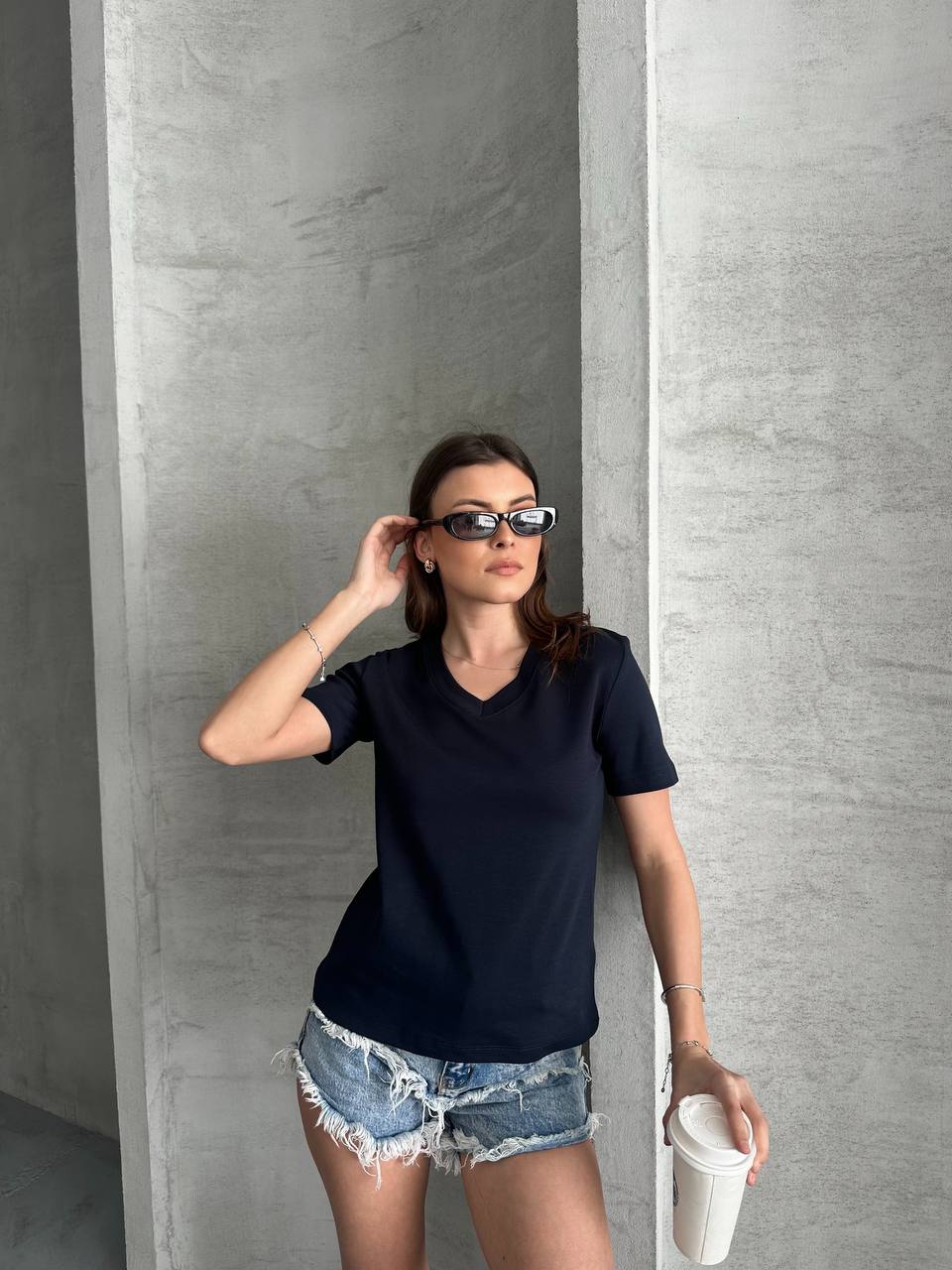 MASSIMO DUTTI V YAKA BASİC T-SHIRT