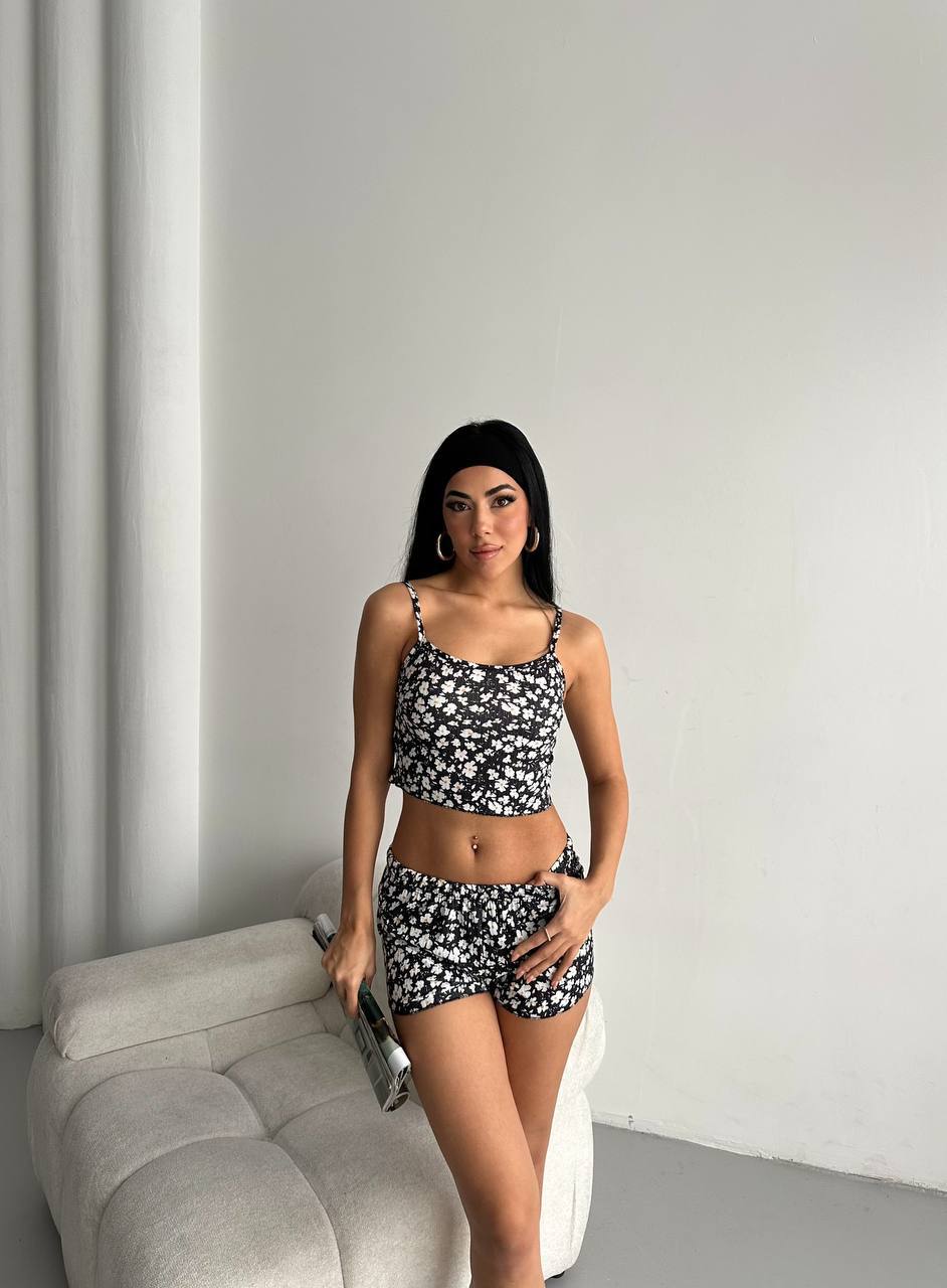 ASKILI ŞORTLU TAKIM